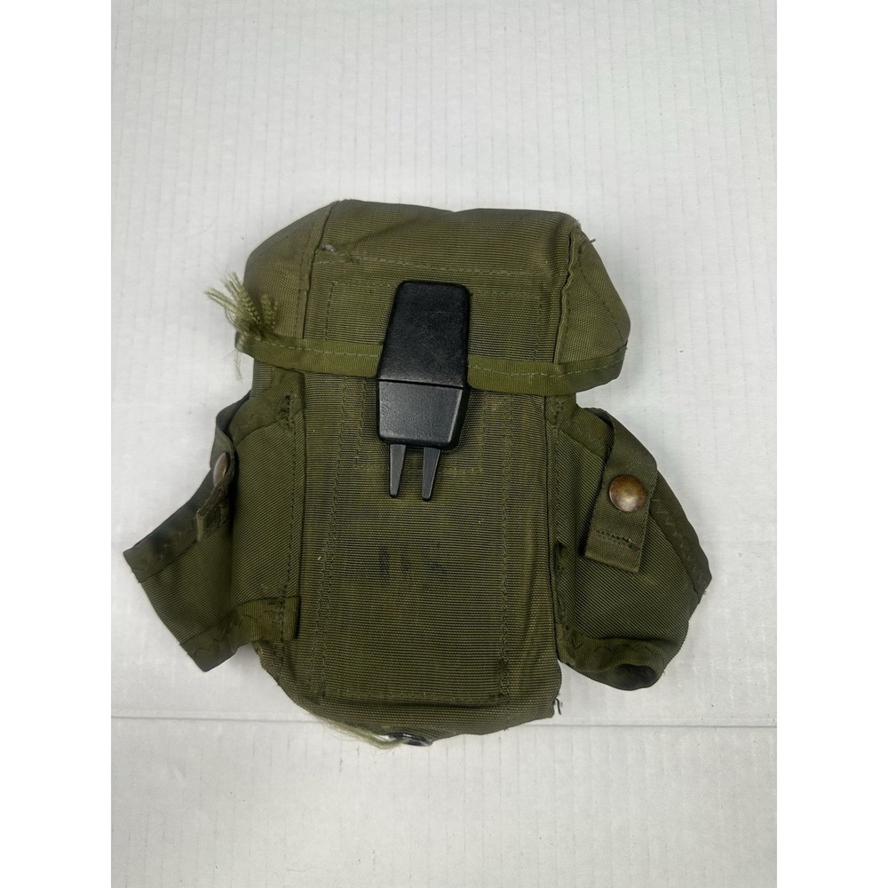 Vietnam War era M1967 Nylon Tall 30 Round Ammo Magazine Pouch Military